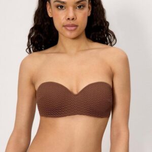 Top Bikini Bandeau Ysabel Mora con Textura Calada, Aro y Relleno - Ref. 83355